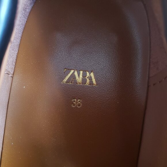 Woman's US-6 Zara Black Chunky Heeled Loafers - Picture 7 of 9